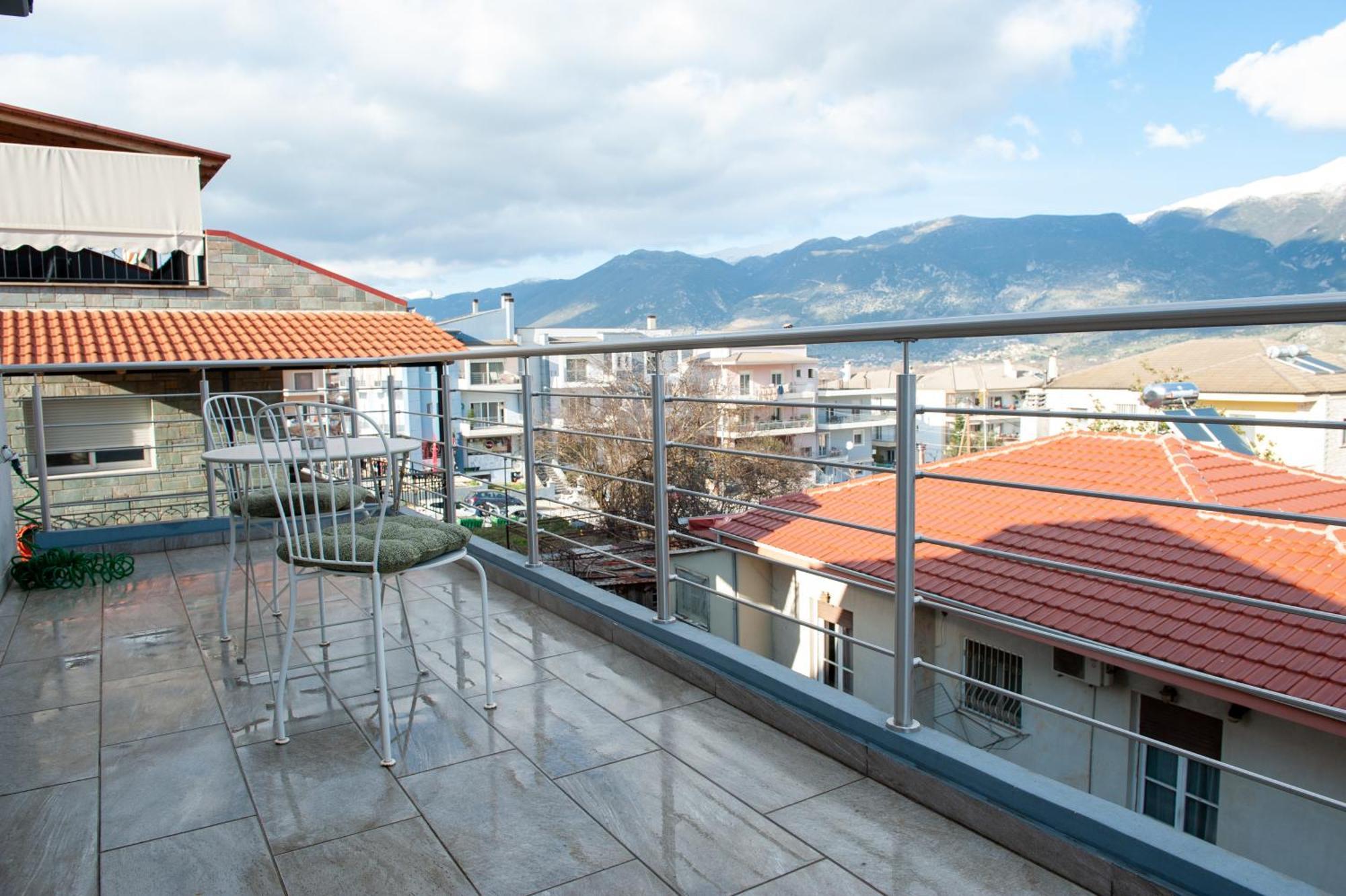 Lovely Guesthouse - 58M2 Mountain View Ioannina Exterior photo